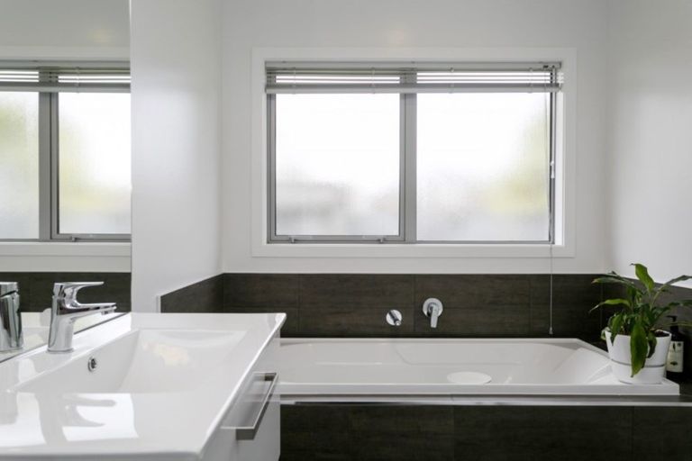 Photo of property in 10 Red Setter Grove, Nukuhau, Taupo, 3330