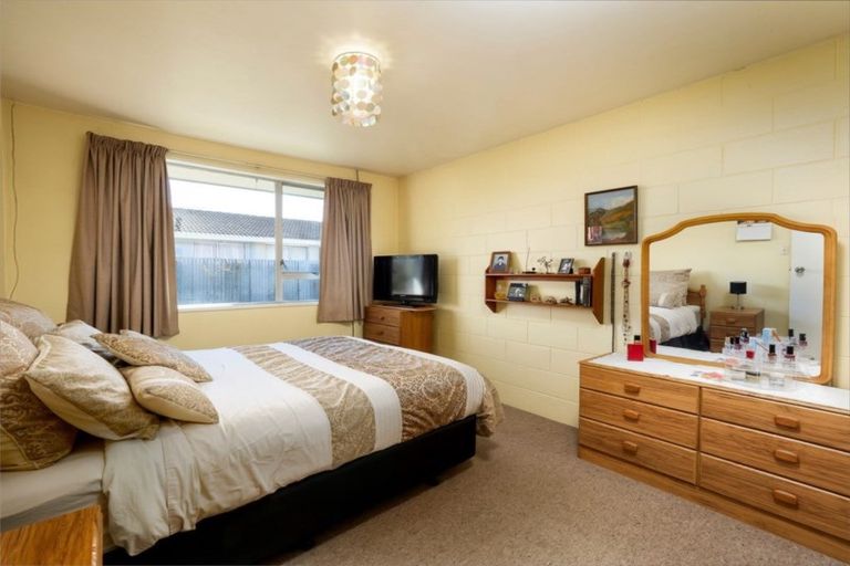 Photo of property in 1/57 Laurence Street, Waltham, Christchurch, 8011