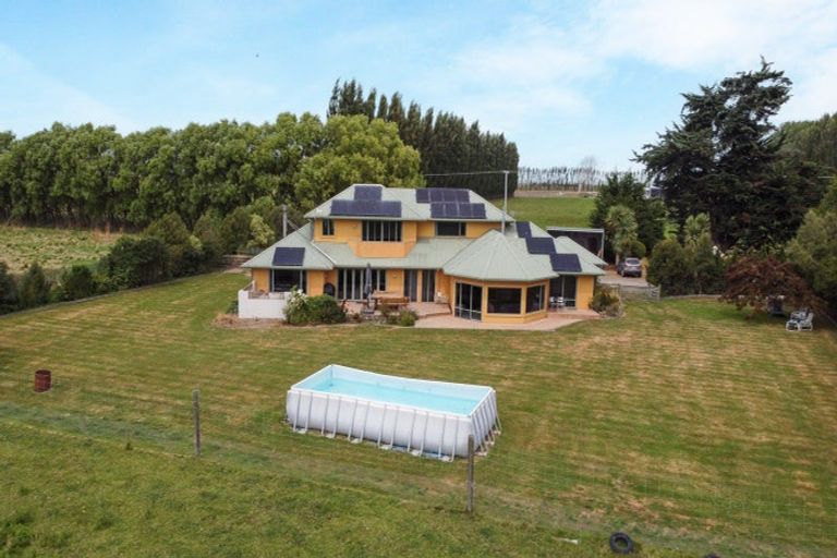 Photo of property in 223 White Road, Milford, Temuka, 7986