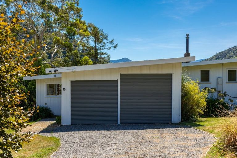 Photo of property in 15 Mccormicks Road, Whatamango Bay, Picton, 7281