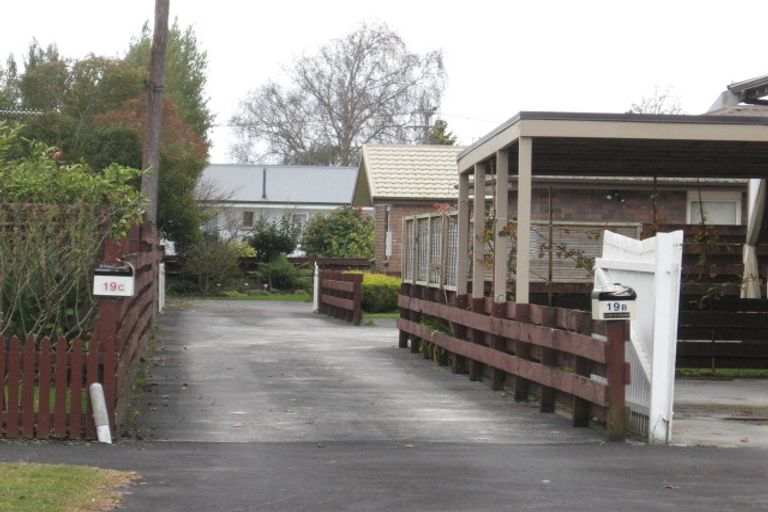 Photo of property in 19b Claude Street, Fairfield, Hamilton, 3214