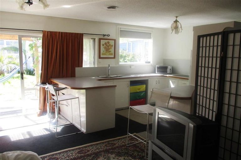 Photo of property in 302 Pages Road, Wainoni, Christchurch, 8061