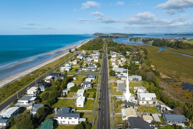 Photo of property in 262 Seaforth Road, Waihi Beach, 3611