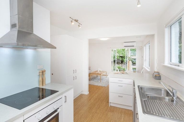 Photo of property in 3/39 Trafalgar Street, St Albans, Christchurch, 8014