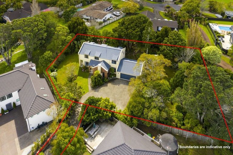 Photo of property in 32c Isobel Road, Greenhithe, Auckland, 0632