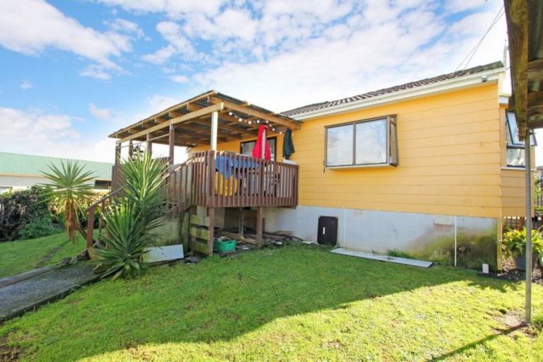 Photo of property in 7 Caserta Place, Clover Park, Auckland, 2023