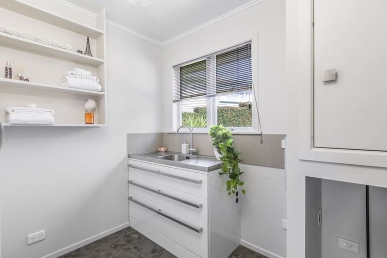 Photo of property in 21 Great North Road, Warkworth, 0910