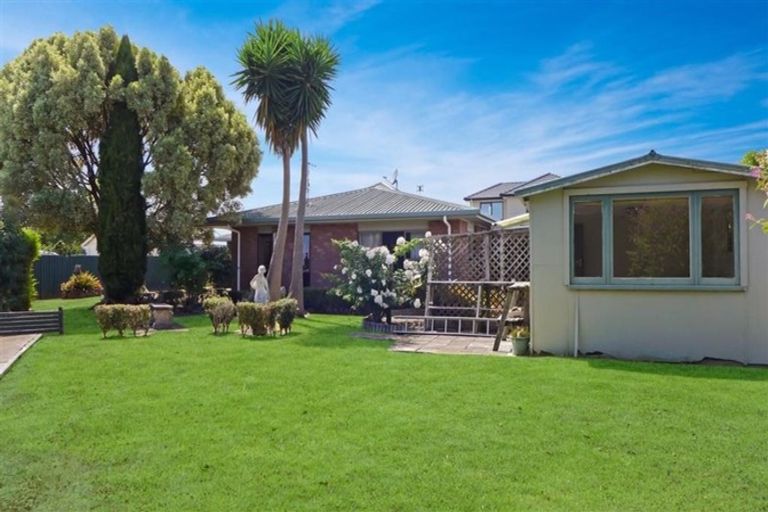 Photo of property in 61 Wintere Road, Papatoetoe, Auckland, 2025