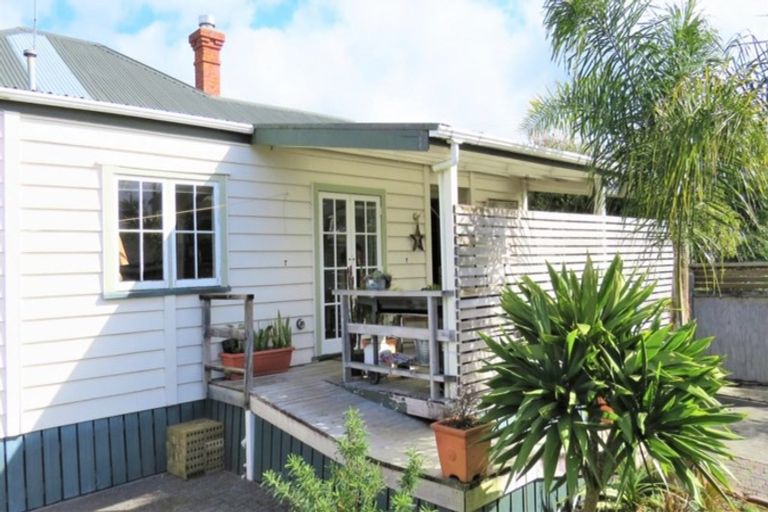 Photo of property in 94 Kamo Road, Kensington, Whangarei, 0112