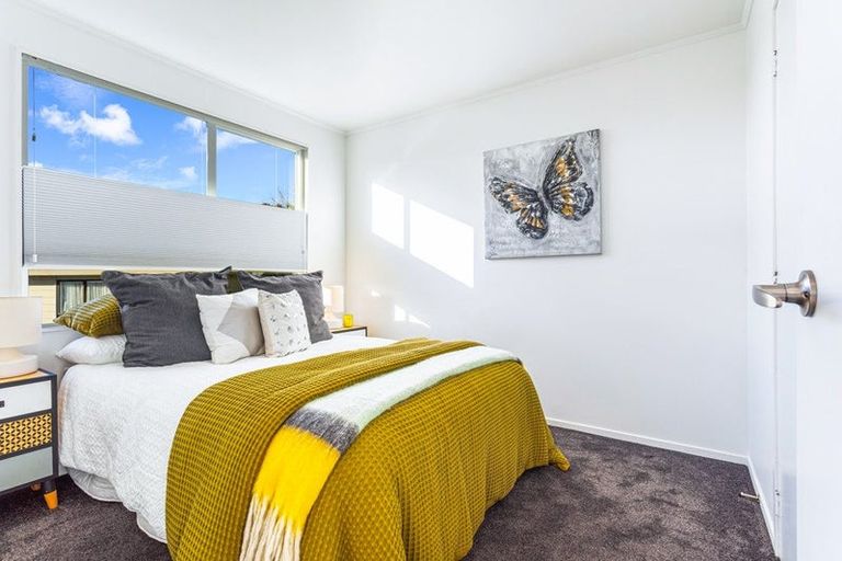 Photo of property in 27 Danube Lane, Glen Eden, Auckland, 0602