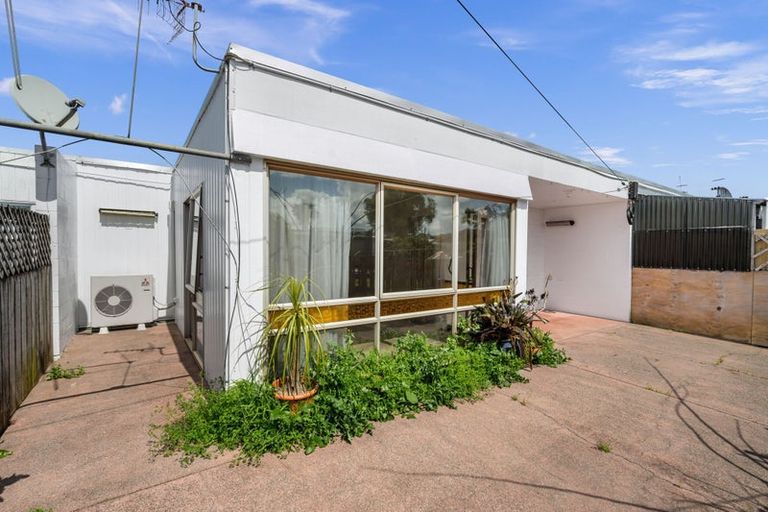 Photo of property in 4/9 Zealandia Street, Kensington, Whangarei, 0112