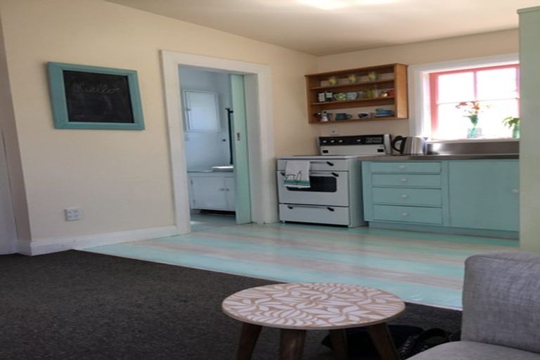 Photo of property in 17 Wilton Street, Levin, 5510