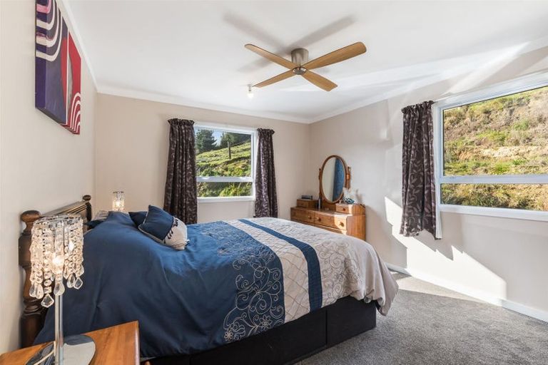 Photo of property in 675 Coast Road, Wainuiomata Coast, Wainuiomata, 5373