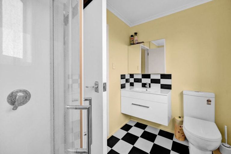 Photo of property in 55 Domett Street, Opunake, 4616