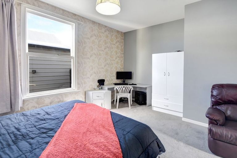 Photo of property in 35 Wesley Street, South Dunedin, Dunedin, 9012