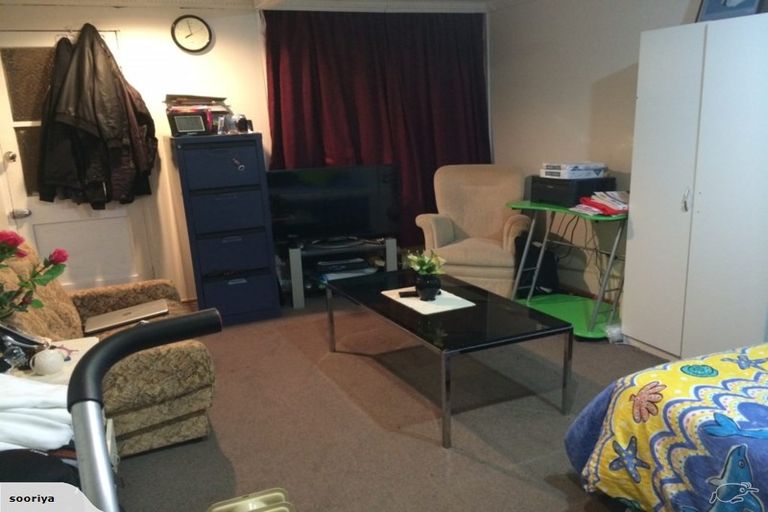 Photo of property in 16 Milich Terrace, Te Atatu South, Auckland, 0610