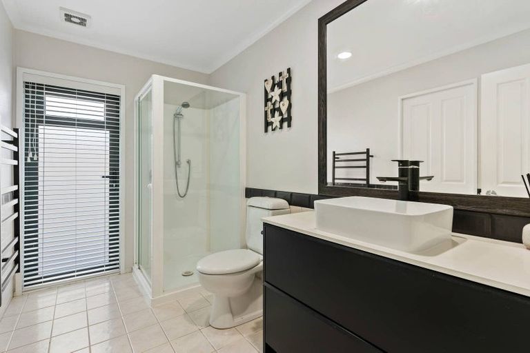 Photo of property in 27 Santa Ana Drive, Dannemora, Auckland, 2016