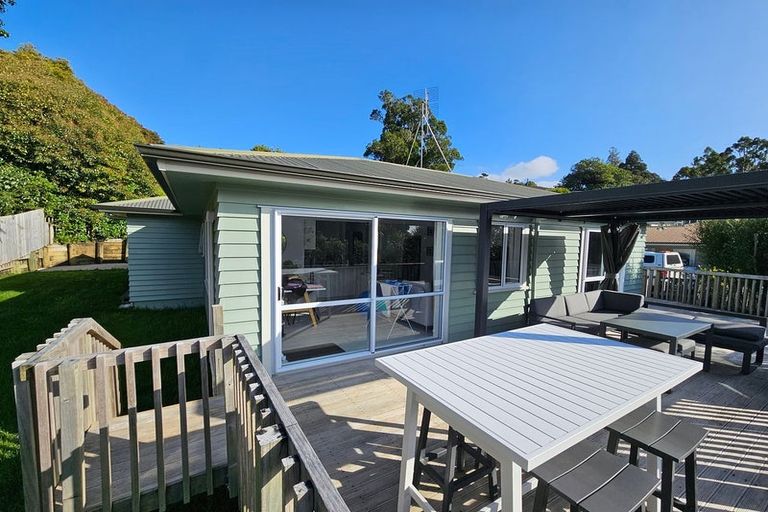 Photo of property in 19a Viridian Lane, Greenhithe, Auckland, 0632