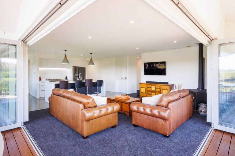 Photo of property in 737 Stoney Creek Road, Bunnythorpe, Palmerston North, 4470