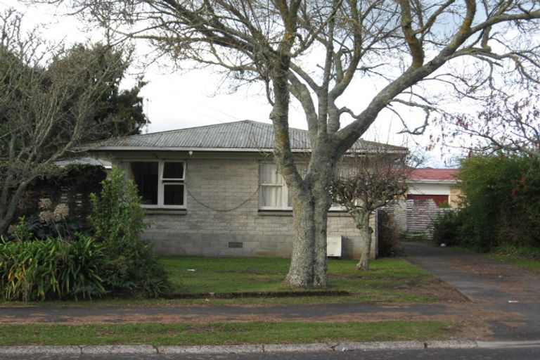 Photo of property in 16 Fenwick Crescent, Hillcrest, Hamilton, 3216