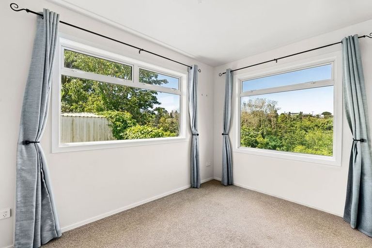 Photo of property in 15 Junction Street, Welbourn, New Plymouth, 4310