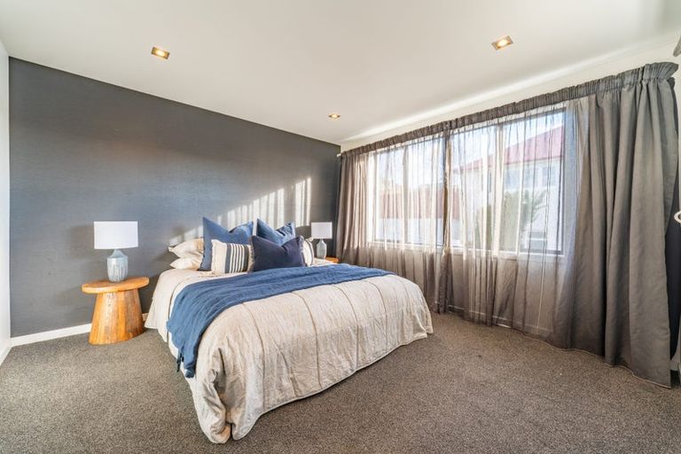 Photo of property in 203 Douglas Street, Highfield, Timaru, 7910