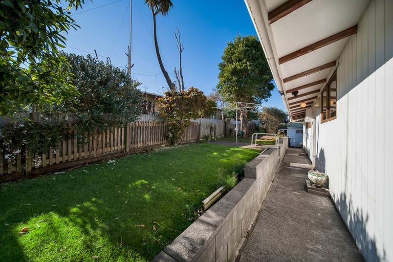 Photo of property in 40 Ihaia Street, Waitara, 4320