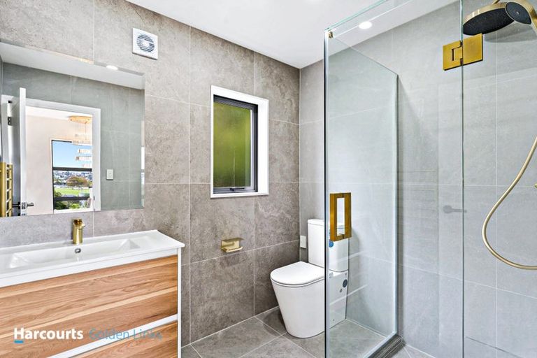 Photo of property in 51a Fitzwater Place, Henderson, Auckland, 0612