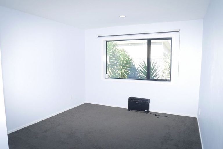 Photo of property in 10 Patterson Lane, Raumati Beach, Paraparaumu, 5032