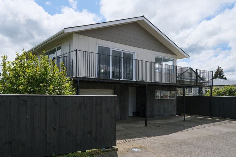 Photo of property in 2 Princess Street, Dannevirke, 4930