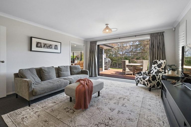 Photo of property in 25 Trump Place, Kelvin Grove, Palmerston North, 4414