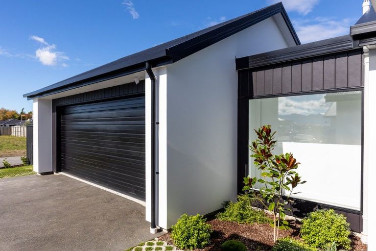 Photo of property in 22 Bond Street, Springlands, Blenheim, 7201