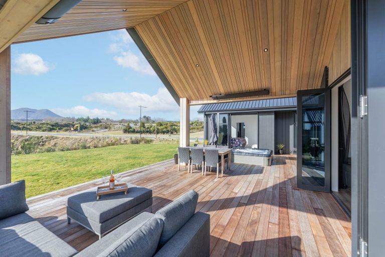 Photo of property in 55 Raupo Crescent, Wharewaka, Taupo, 3330