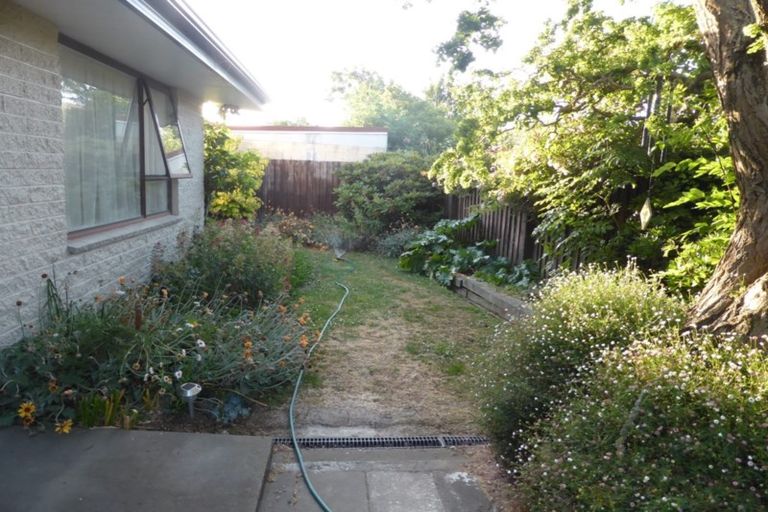 Photo of property in 1/18a Omega Place, Casebrook, Christchurch, 8051