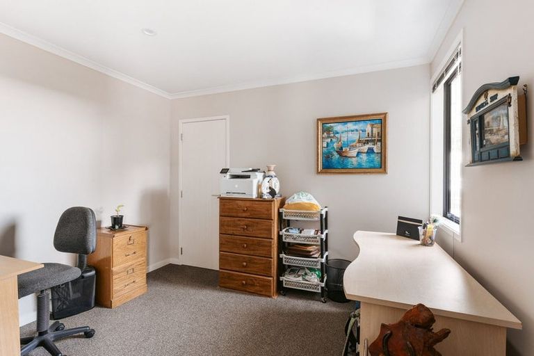 Photo of property in 8g Gane Place, Omokoroa, 3114