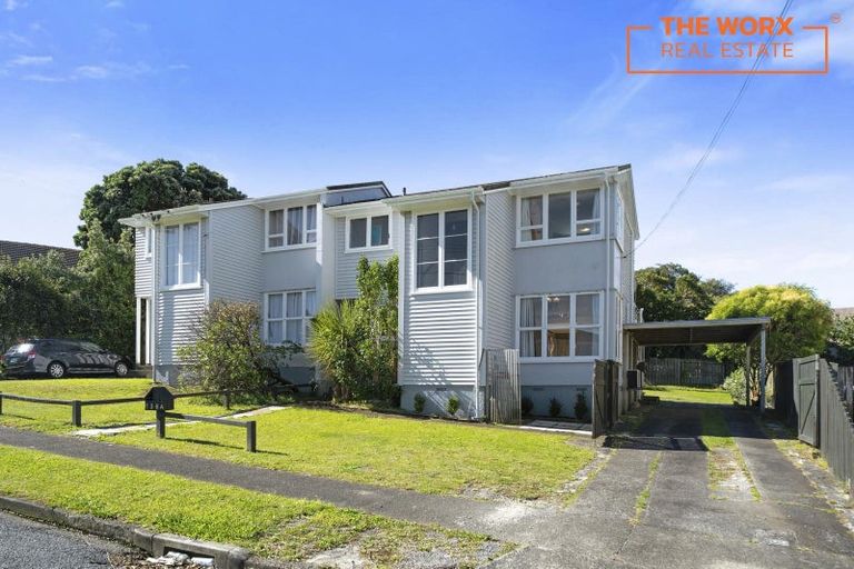 Photo of property in 136a Dimock Street, Titahi Bay, Porirua, 5022