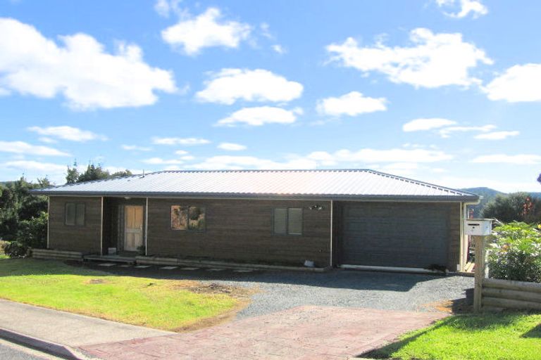 Photo of property in 4 Hihitahi Rise, Paihia, 0200
