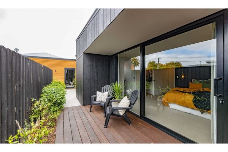 Photo of property in 9 Forbes Street, Sydenham, Christchurch, 8023