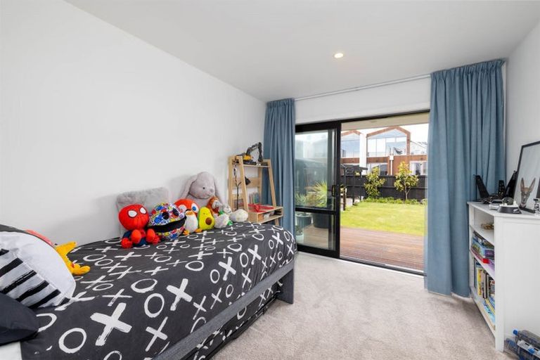 Photo of property in 87 Beachville Road, Redcliffs, Christchurch, 8081