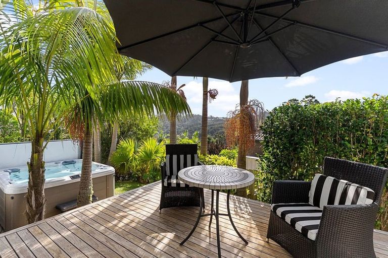 Photo of property in 104 Glendhu Road, Bayview, Auckland, 0629