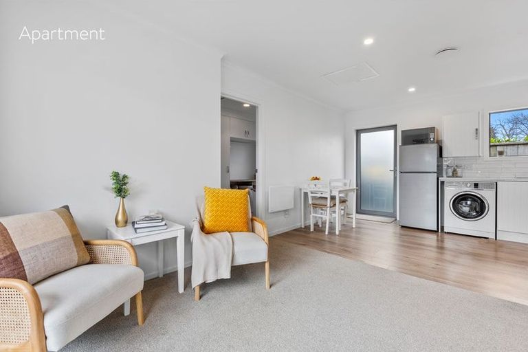 Photo of property in 10g Tupare Place, Highlands Park, New Plymouth, 4312