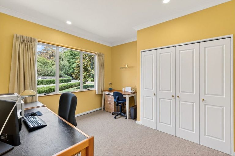 Photo of property in 21 Endsleigh Drive, Havelock North, Hastings, 4172