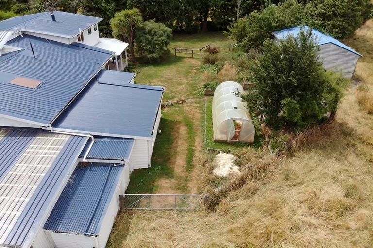 Photo of property in 134 Bowen Road, Eketahuna, 4994