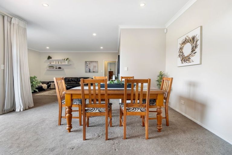 Photo of property in 54 Norfolk Drive, Cambridge, 3434