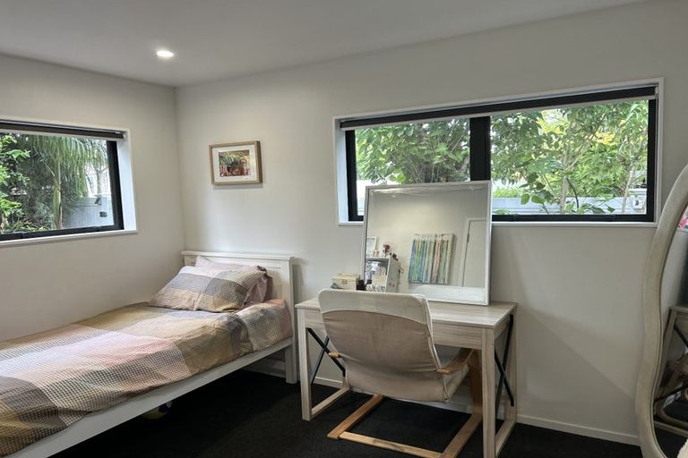 Photo of property in 41 Melba Street, Beach Haven, Auckland, 0626