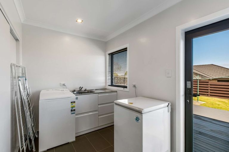 Photo of property in 82 Racecourse Road, Waiuku, 2123