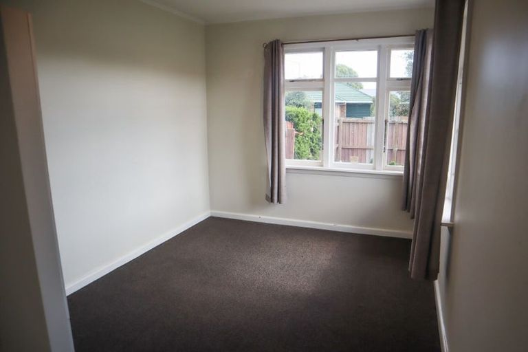 Photo of property in 2 Owens Terrace, Upper Riccarton, Christchurch, 8041