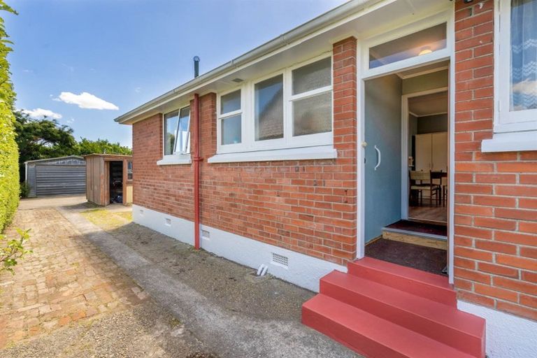 Photo of property in 15 Manapouri Street, Strathern, Invercargill, 9812