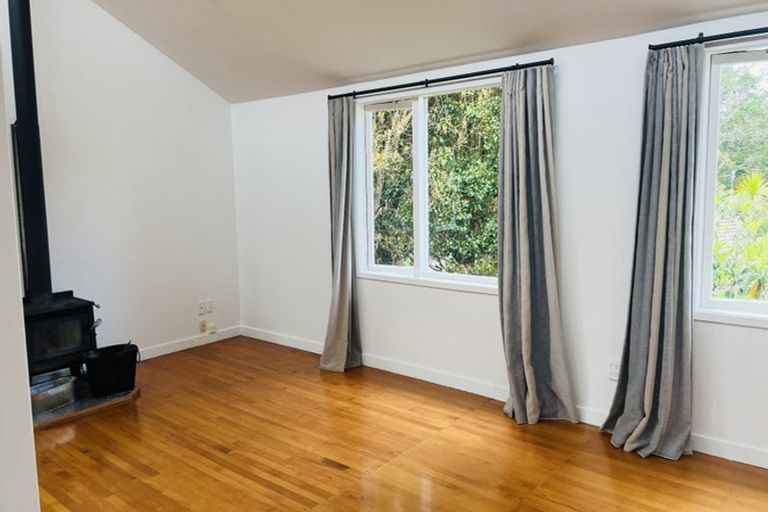 Photo of property in 14 Cloverly Crescent, Campbells Bay, Auckland, 0630