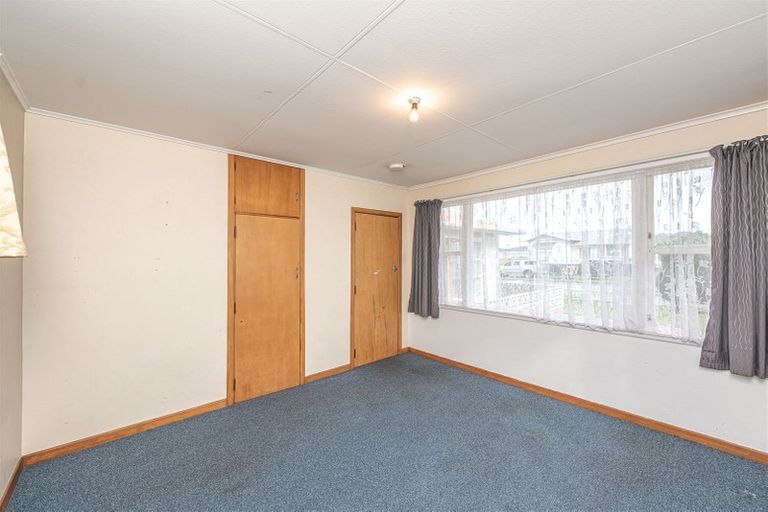 Photo of property in 10 Mosston Road, Castlecliff, Whanganui, 4501